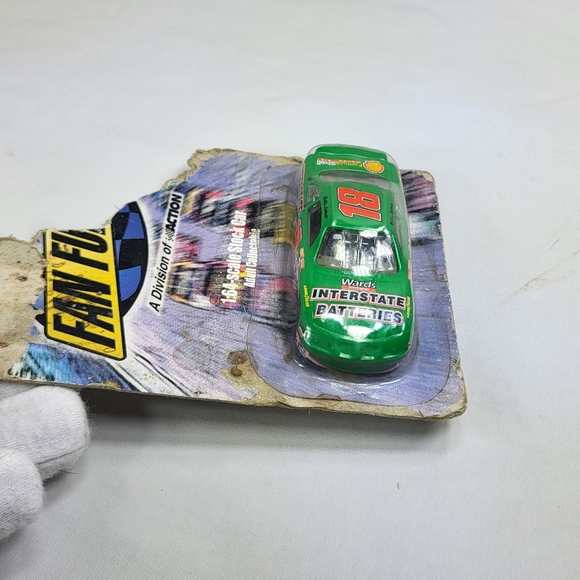 1998 Action Fan Fueler #18 1:64th - Picture 5 of 6
